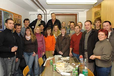 Vse generacije jamarjev na klubski 45. rojstni dan, 16. november 2007. Foto Marko Pršina.